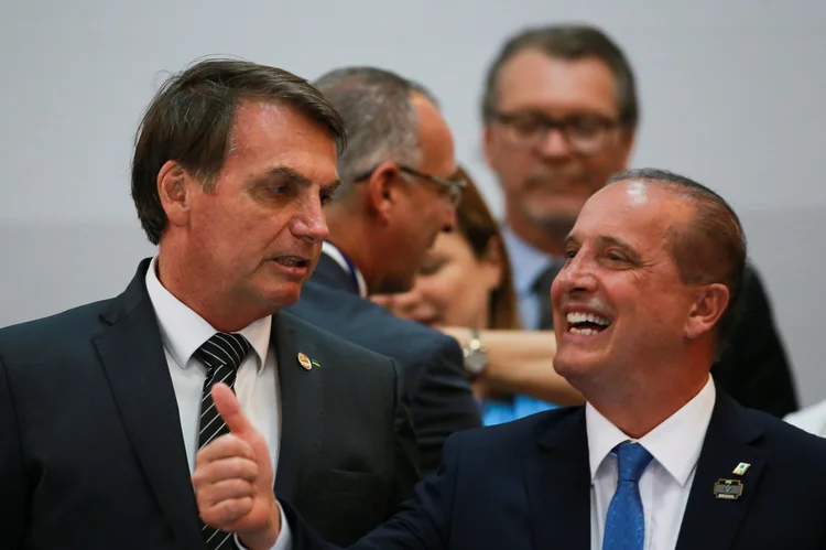 Bolsonaro e Onyx: A promessa da Arábia Saudita de investir US$ 10 bilhões no Brasil é “só o início” de uma onda de investimentos, principalmente em infraestrutura, disse o ministro (Diego Vara/Reuters)