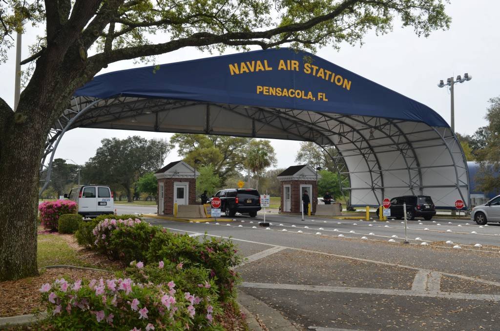 Tiroteio em base naval na Flórida deixa quatro mortos