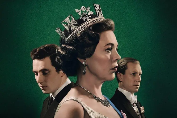 Olivia Colman interpreta Elizabeth II na série The Crown. (Netflix/Divulgação)