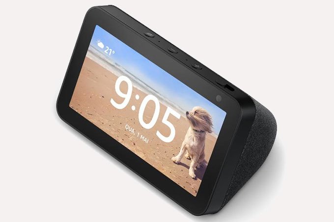 Review: Echo Show 5 leva assistente voz Alexa para sua casa com tela