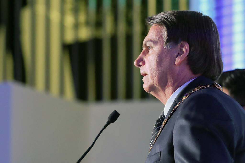 Bolsonaro faz ligação entre Venezuela e governo Fernández na Argentina