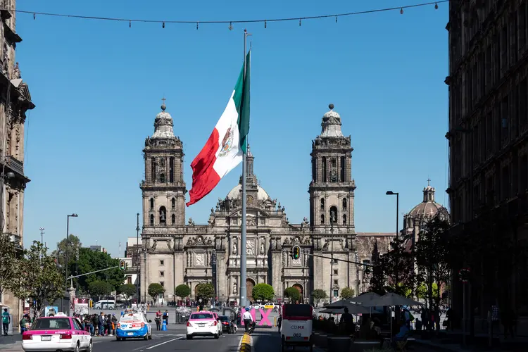 Cidade do México: país emergente pode sofrer com onda de venda de títulos soberanos no mercado (Andrew Hasson / Colaborador/Getty Images)