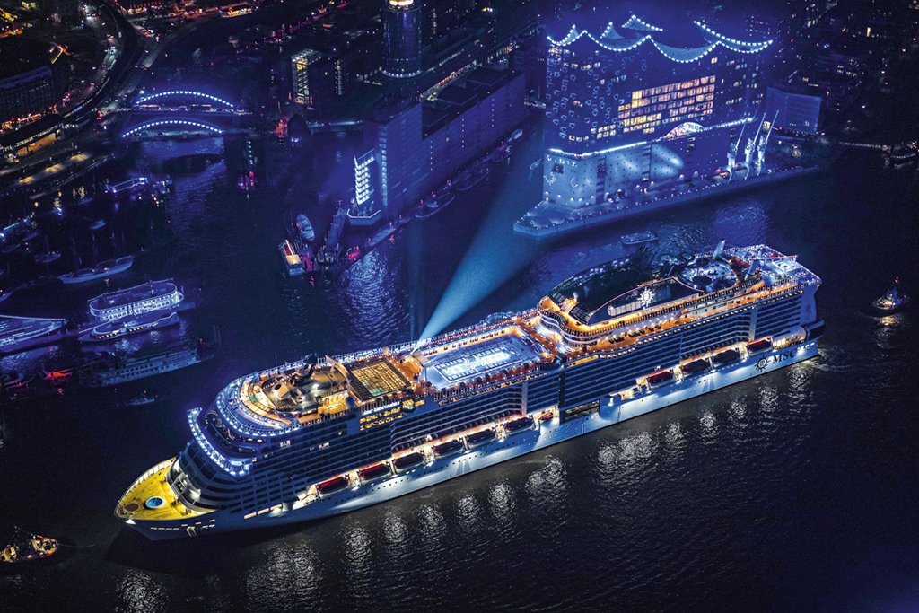 O navio Grandiosa: estrutura de 180.000 toneladas com capacidade para mais de 6.300 hóspedes  (MSC/Divulgação)