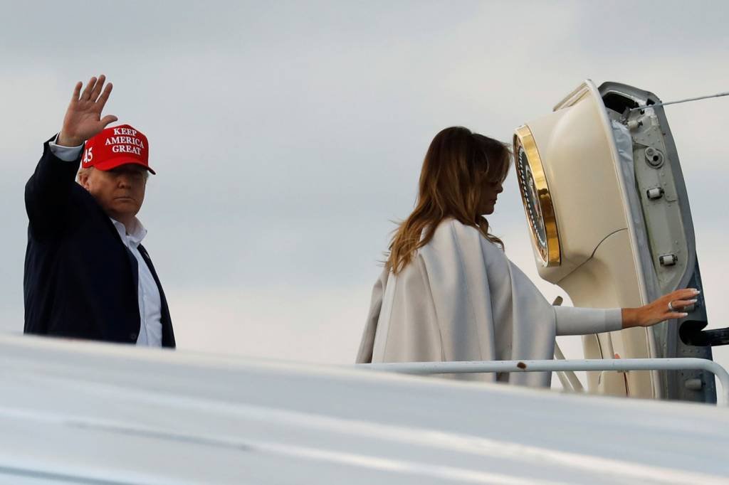 Trump sai de férias e faz balanço positivo do ano, apesar de impeachment