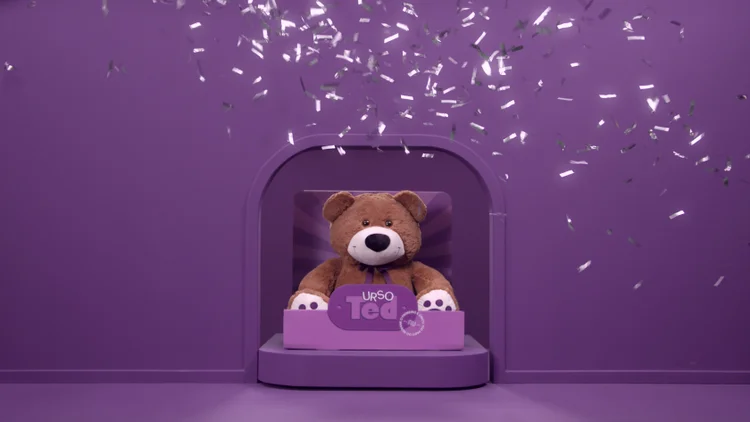 Urso de pelúcia terá edição limitada e será vendido por R$ 19,05, um dos valores mais altos de TEDs cobrados no Brasil (Nubank/Divulgação)