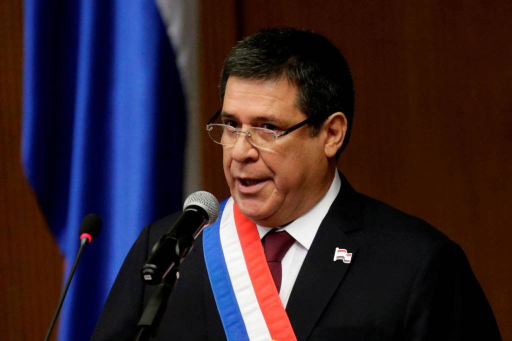 MPF denuncia ex-presidente do Paraguai, "doleiro dos doleiros" e mais 17
