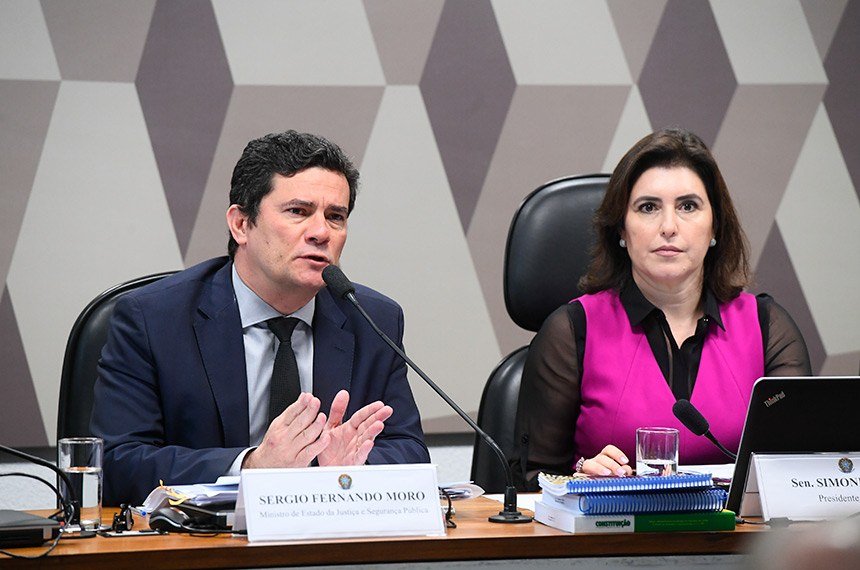 Moro debate prisão após condenação em 2ª instância na CCJ do Senado