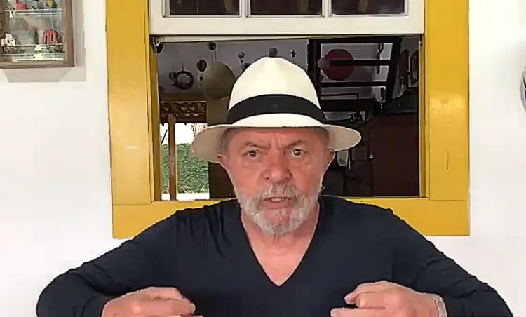 Lula em vídeo divulgado neste domingo (8): "Pobre não pode mais fazer churrasco com picanha" (Twitter/Reprodução)