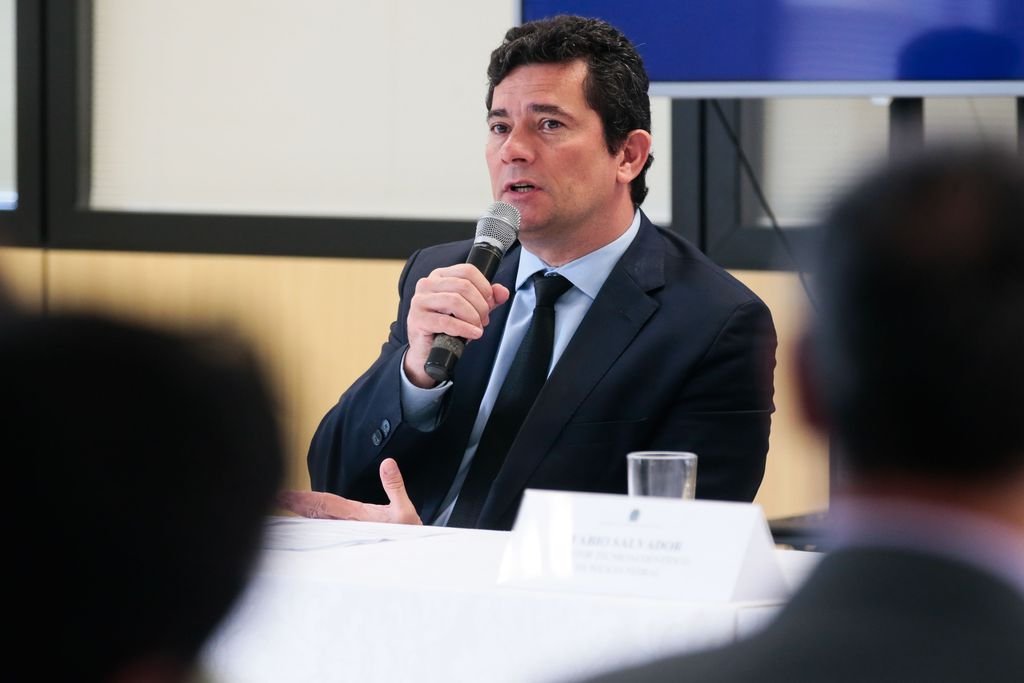 "Execução da condenação em segunda instância é imprescindível", diz Moro