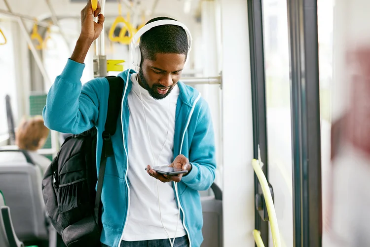 Brasil tem quase 35 milhões de ouvintes de podcasts (Getty Images/Getty Images)