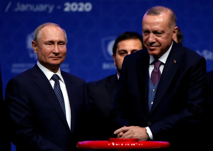 Putin e Erdogan, em encontro na Turquia: os dois líderes disseram estar preocupados com o conflito entre o Irã e os Estados Unidos (Umit Bektas/Reuters)