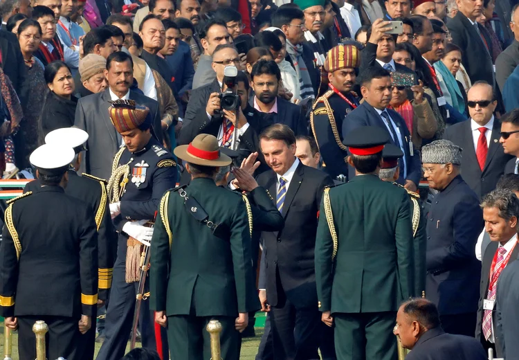 Jair Bolsonaro está em viagem oficial à Índia, país que acaba de baixar esse tipo de taxação (Altaf Hussain/Reuters)