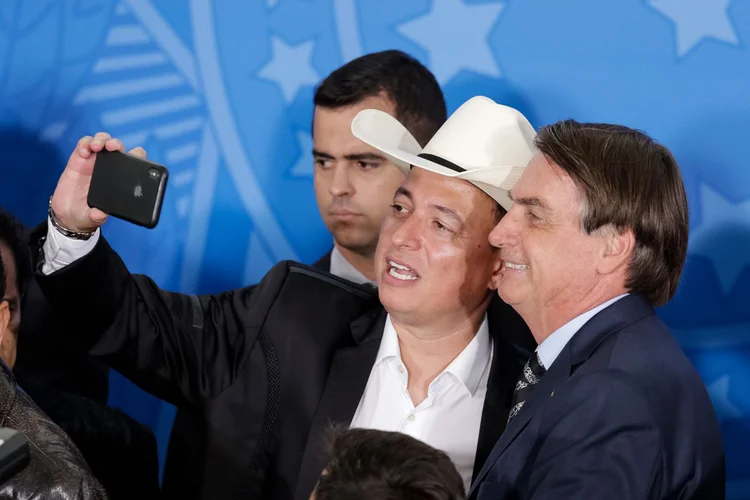 Jair Bolsonaro: "Nós agradecemos esse voluntário apoio. Alguns até perderam seus contratos com as respectivas empresas e foram perseguidos, mas isso não foi em vão" (Marcos Corrêa/Palácio do Planeto/Flickr)