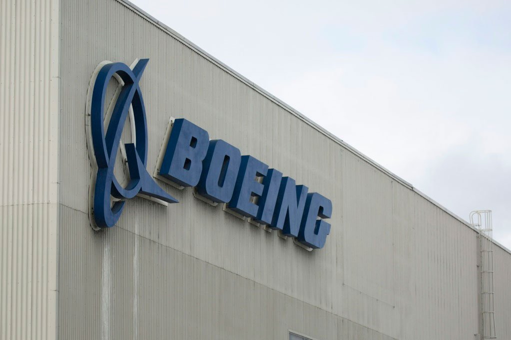 Boeing (BOEI34) registra queda de 72% no lucro do 2T22