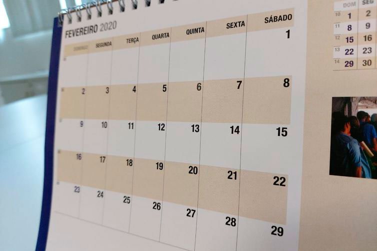 Por que fevereiro só tem 28 dias? Entenda a lógica do calendário