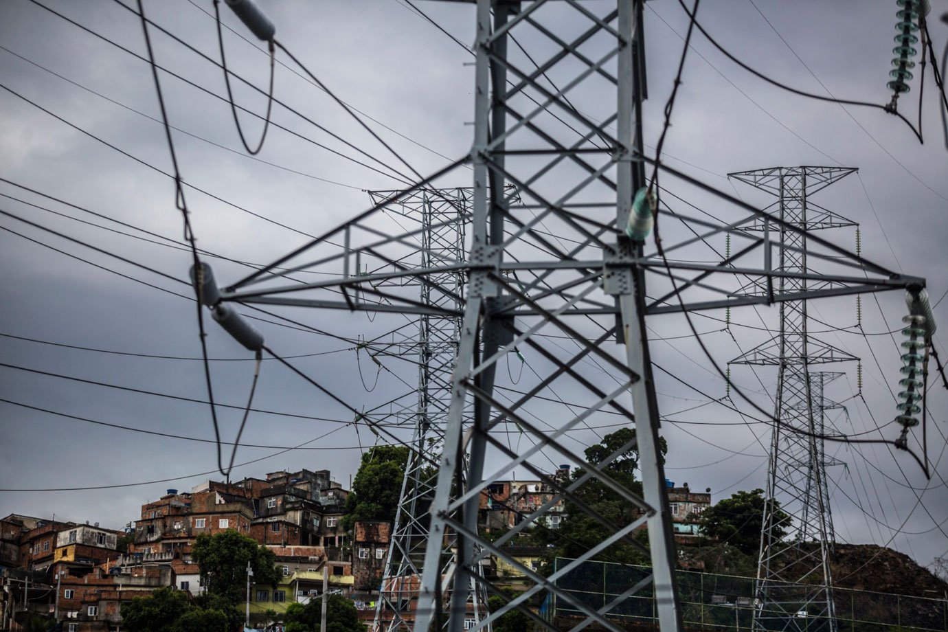 Venda de distribuidoras de energia está no radar de privatizações para 2021