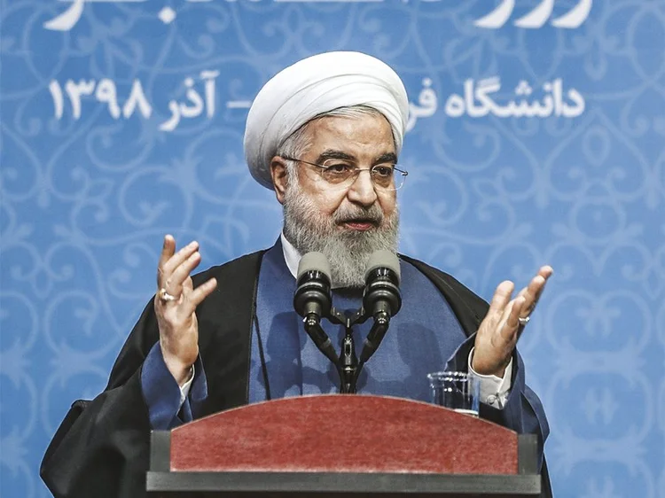 Hassan Rouhani, presidente do Irã: o país é cada vez mais pressionado pelos americanos  (Iranian Presidency/Handout/Anadolu Agency/Exame)