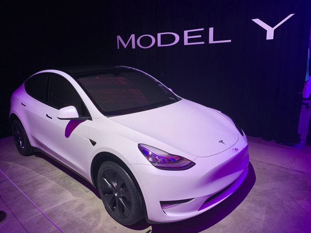 Tesla começa a trabalhar na construção de SUV elétrico na China