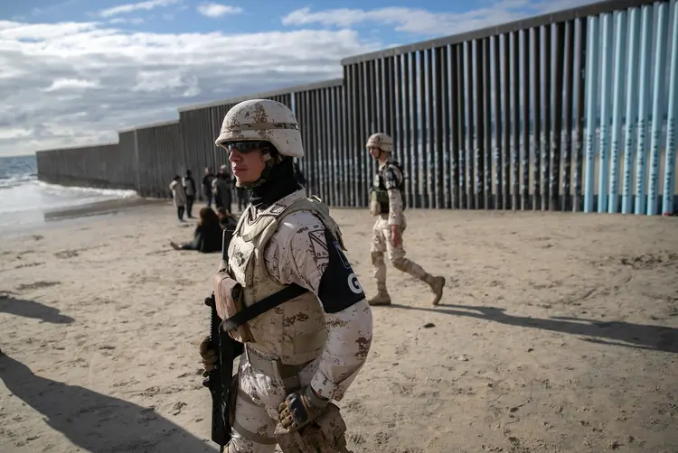 Imigração: em seis anos, 3,8 mil migrantes morreram quando tentavam entrar nos EUA (John Moore/Getty Images)