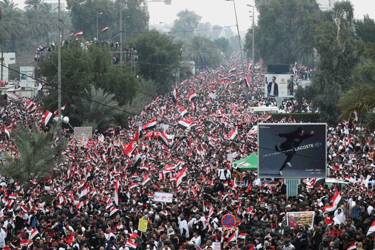 Iraque: Várias facções paramilitares iraquiana apoiaram o protestos (Thaier al-Sudani/Reuters)