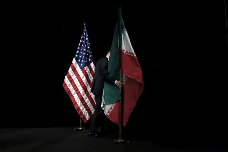 EUA-Irã: Donald Trump, insistiu que poderia responder de forma "desproporcional" (Carlos Barria/Reuters)