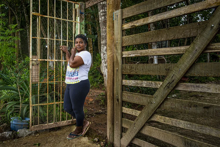 Natalina dos Santos Alves, moradora de Parque da Cachoeira, um dos bairros mais afetados pela lama em Brumadinho (Germano Lüders/Exame)