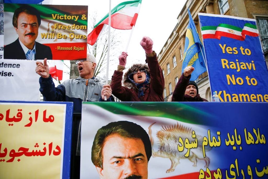 Irã nega ter tentado "acobertar" caso do avião derrubado