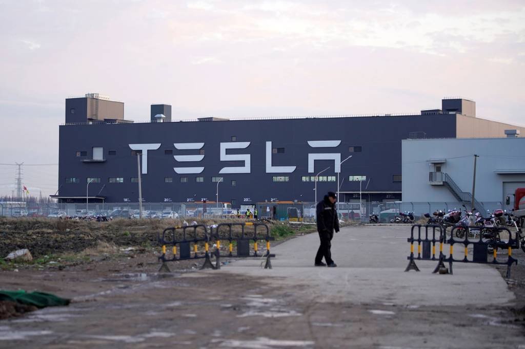 Tesla: o valor de mercado alcançado pela empresa é 2 bilhões de dólares mais alto que o valor combinado de General Motors e Ford (Reuters/Aly Song)