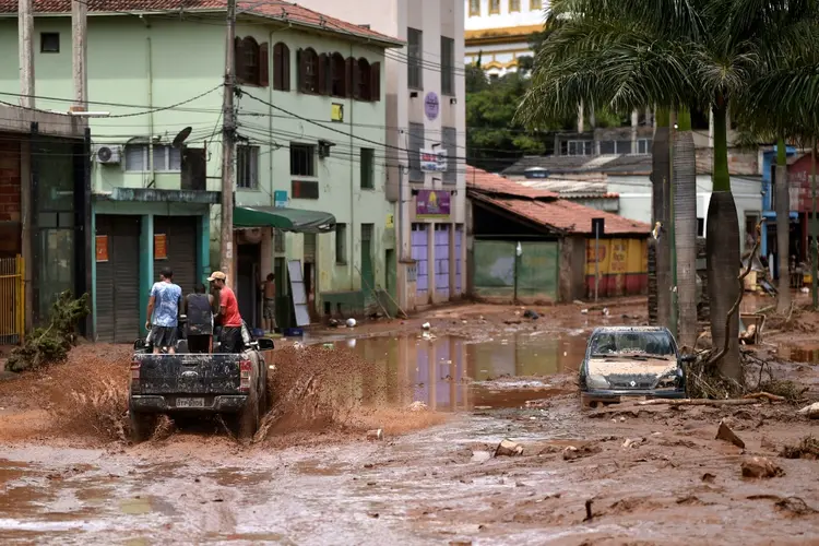 Chuvas em Minas Gerais: situação forçou 53.169 pessoas a deixarem suas casas (afp/AFP)