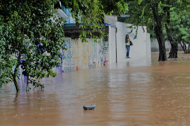 Chuvas em São Paulo: alagamentos e interdições foram encontrados em todos os pontos da cidade (Rahel Patrasso/Reuters)