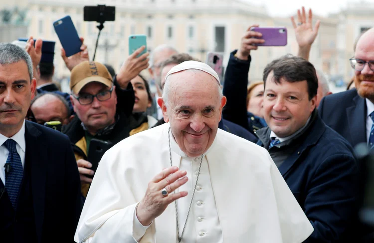 Papa Francisco: esta é a terceira doação de respiradores do líder católico ao Brasil (Remo Casilli/Reuters)