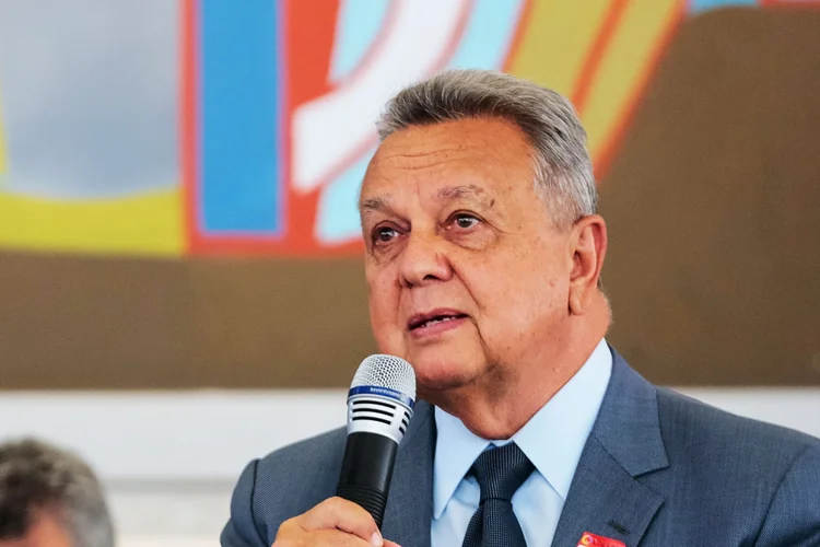 Roberto Rodrigues: "Governo foi um pouco desastrado na comunicação do incêndio na Amazônia" (Roberto Rodrigues / PR/Flickr)