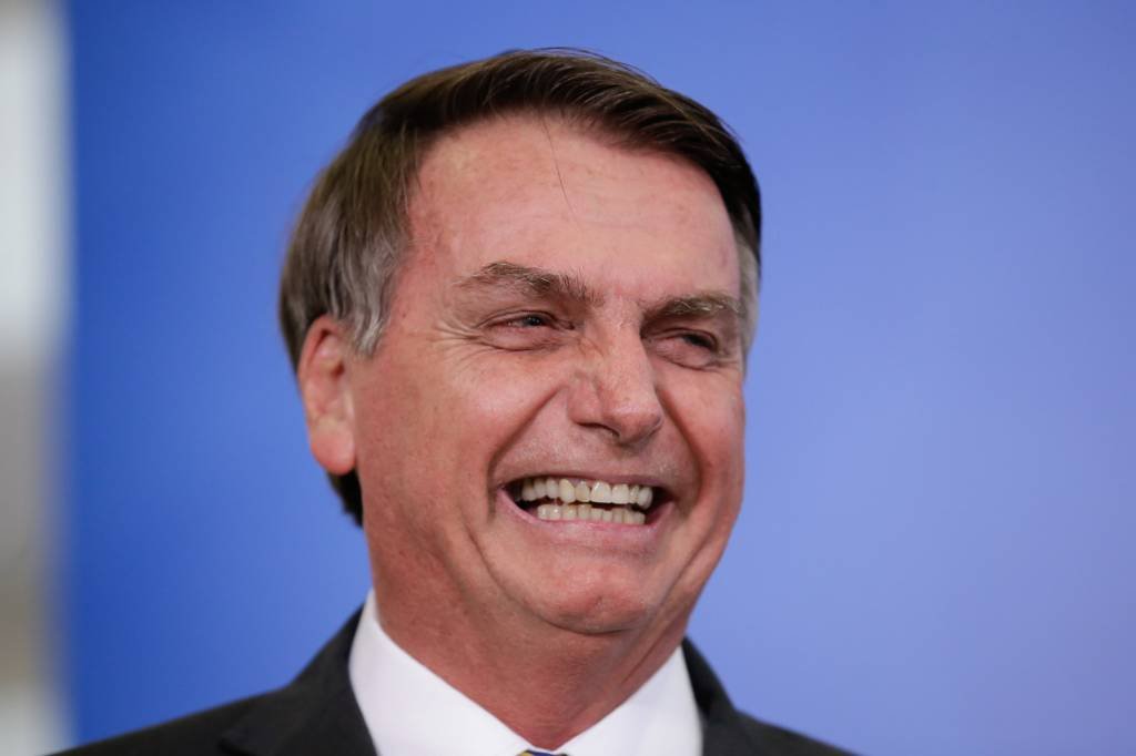 Bolsonaro diz que reeleição é algo natural: "Se você trabalhar, ela vem"