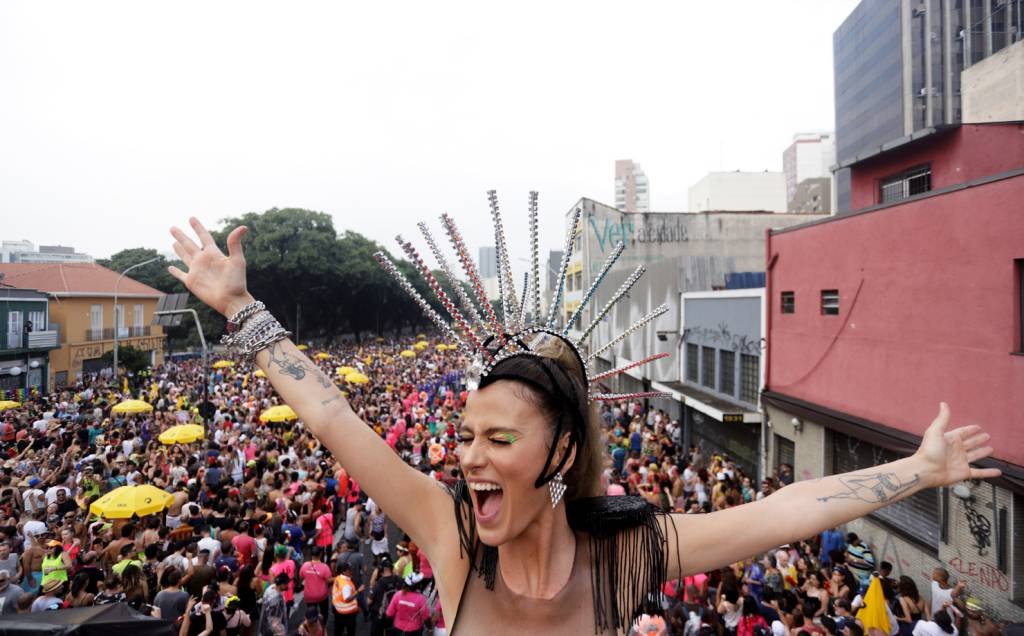 Megablocos concentram público e patrocínio e encarecem carnaval de SP
