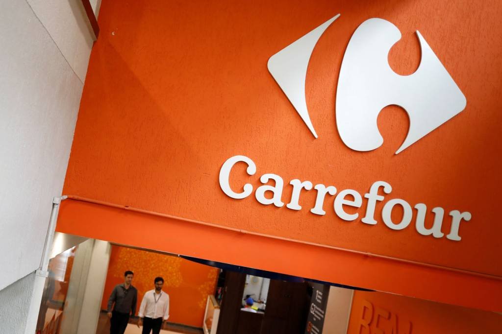 Carrefour: a varejista tem fechado acordos com marcas para aumentar oferta de produtos e serviços das lojas (Reuters/Nacho Doce)