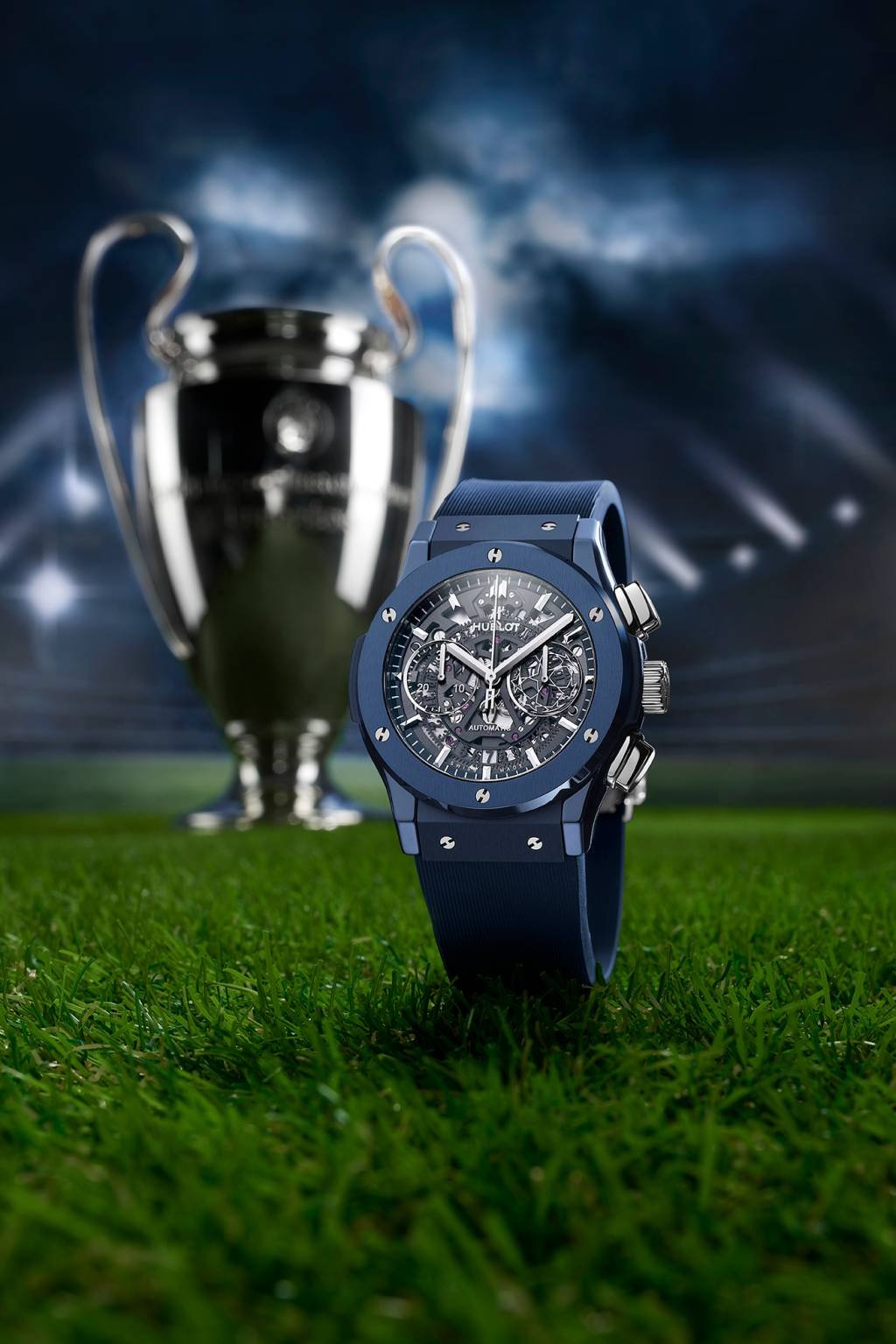 Hublot lança novo relógio em parceria com UEFA Champions League