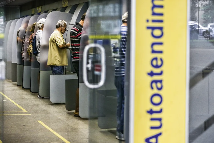 Autoatendimento BB: plano do banco pode gerar economia de R$ 353 milhões em 2021, com 5 mil demissões voluntárias (Marcelo Camargo/Agência Brasil)