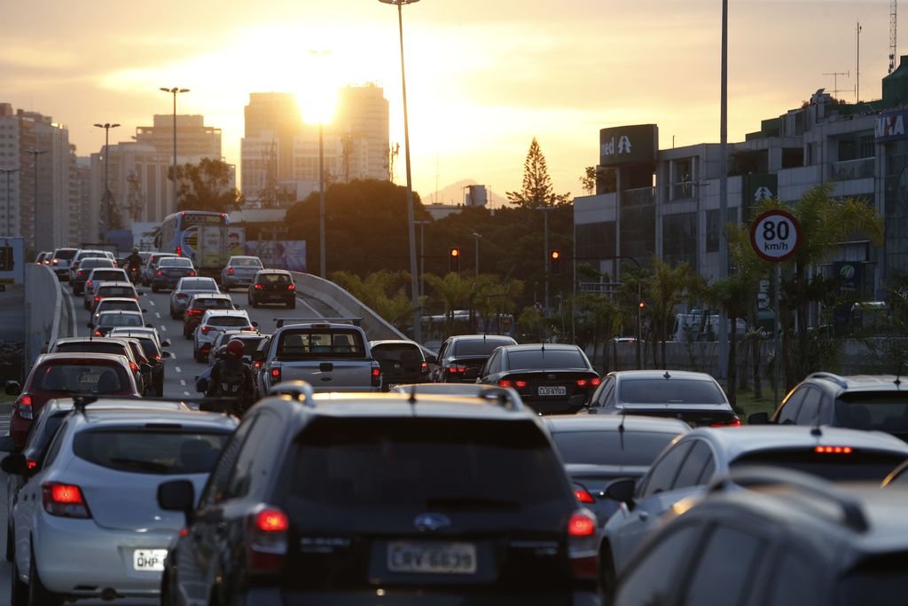 Rio deixa de arrecadar milhões com multas por não enviar notificações