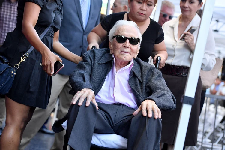 Kirk Douglas: o ator foi indicado ao Oscar três vezes (Axelle/Bauer-Griffin/Getty Images)