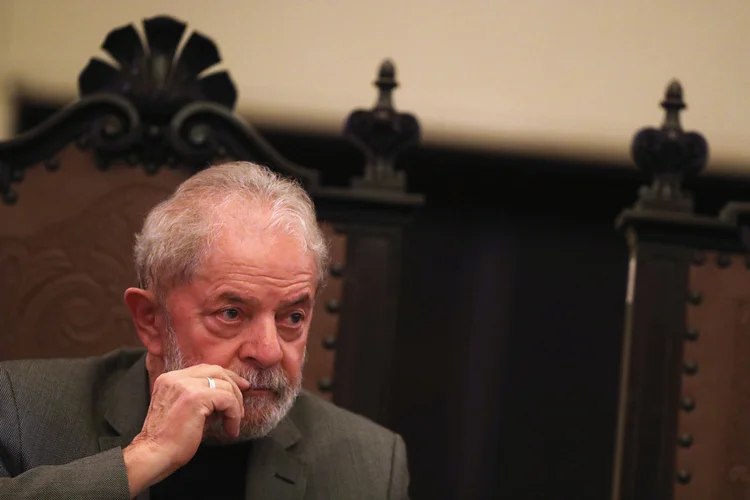 Lula: ex-presidente esteve em reunião com deputados e senadores do PT na tarde desta quarta-feira (Amanda Perobelli/Reuters)