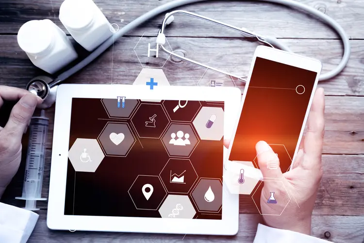 Medicina e tecnologia: plano da Afya é ser plataforma de serviços digitais para médicos (Getty Images/Reprodução)