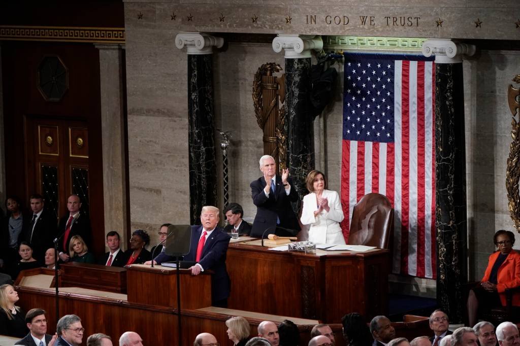 Em semana vitoriosa, Trump pode ser absolvido no Senado