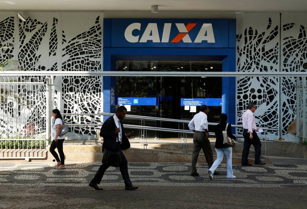 BB, Caixa e Santander mantêm atendimento normal na rede de agências