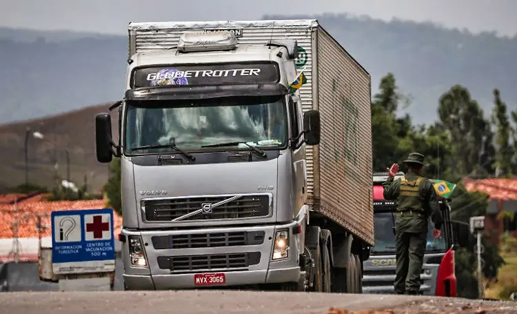 Caminhões; caminhoneiros (Ricardo Moraes/Reuters)