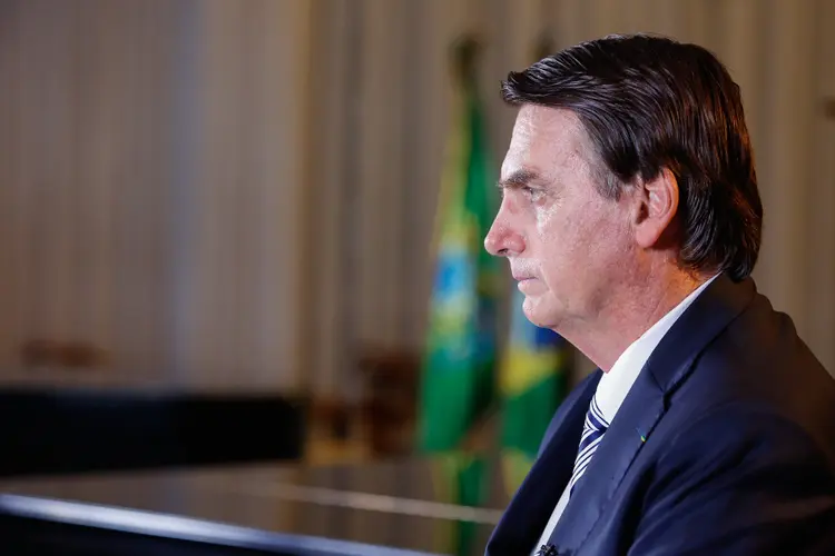 Jair Bolsonaro: presidente quer colocar no comando da PF amigo da família. Sergio Moro afirmou que Bolsonaro queria alguém que passasse informações sobre investigações (Isac Nóbrega/PR/Flickr)