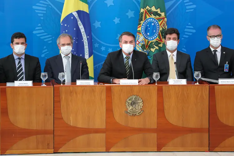 Governo Bolsonaro: gestão mudou o tom sobre as medidas de prevenção contra o coronavírus (Marcos Corrêa/PR/Flickr)