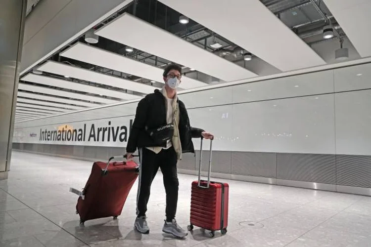 Restrição agora também vale para viajantes vindos do Reino Unido (Steve Parsons/PA Images/Getty Images)