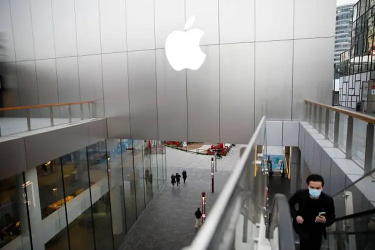 Lojas oficiais da Apple serão fechadas no mundo todo (Carlos Garcia Rawlins/Reuters)