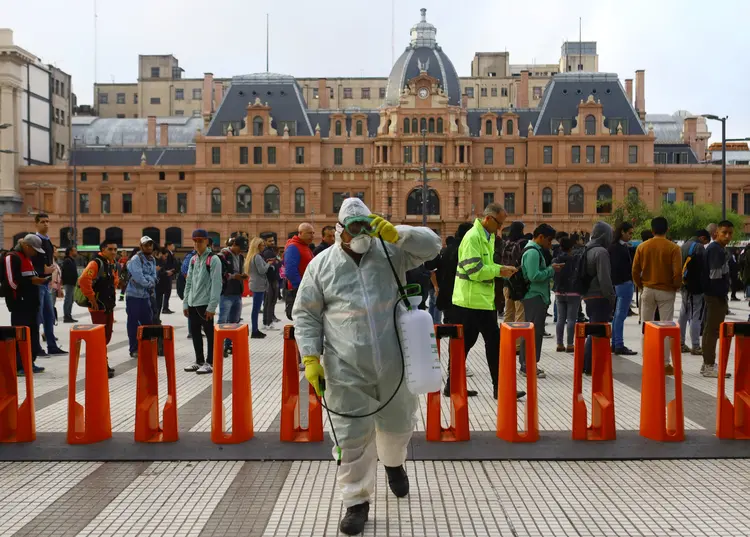 Argentina: país tem cerca de 160 casos (Matias Baglietto/Reuters)