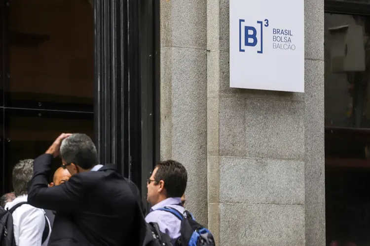 B3: administradora da bolsa brasileira confirma que pregão de ações irá funcionar normalmente nesta e na próxima semana, apesar de megaferiado em São Paulo (Rahel Patrasso/Reuters)